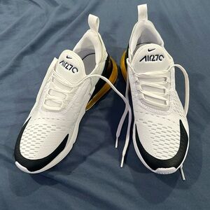 Brand new Air Max